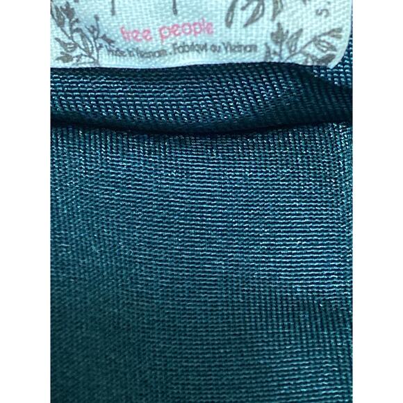 Free People Turnt Green Long Sleeve Draped V Neck Wrap Bodysuit Blouse Top Sz S - Picture 3 of 4